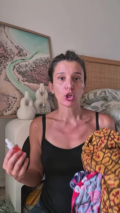 Laundry won. Hair won too. 🤝

That’s the beauty of a pre-wash treatment. Pop a few drops through your hair, throw on a load of washing, fold the clothes, tick off your life admin… and let Thick & Juicy do the hard work.

30 minutes later? Softer, shinier, happier hair.

You bring the laundry. We’ll bring the good hair days. That’s the Lil J way. 

#LilJHaircare #ThickAndJuicy #HairOil #HairTreatment #HairCareRoutine
